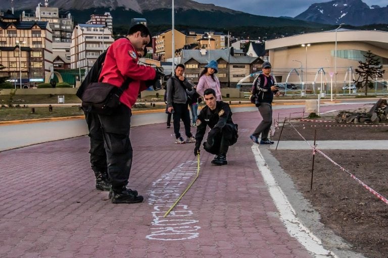 Vandalismo en el cartel de Ushuaia.