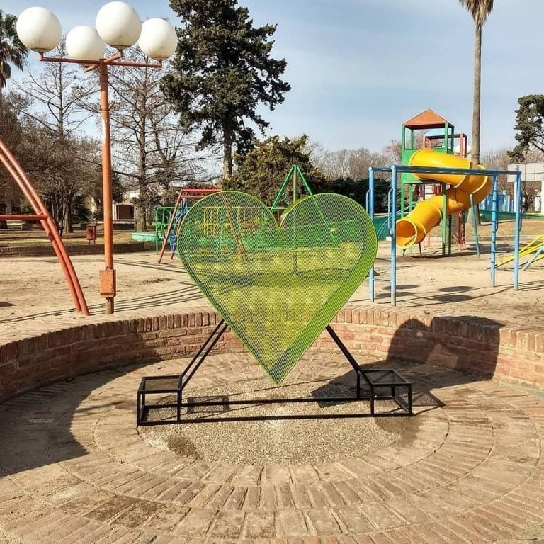 Corazón solidario en Matorrales