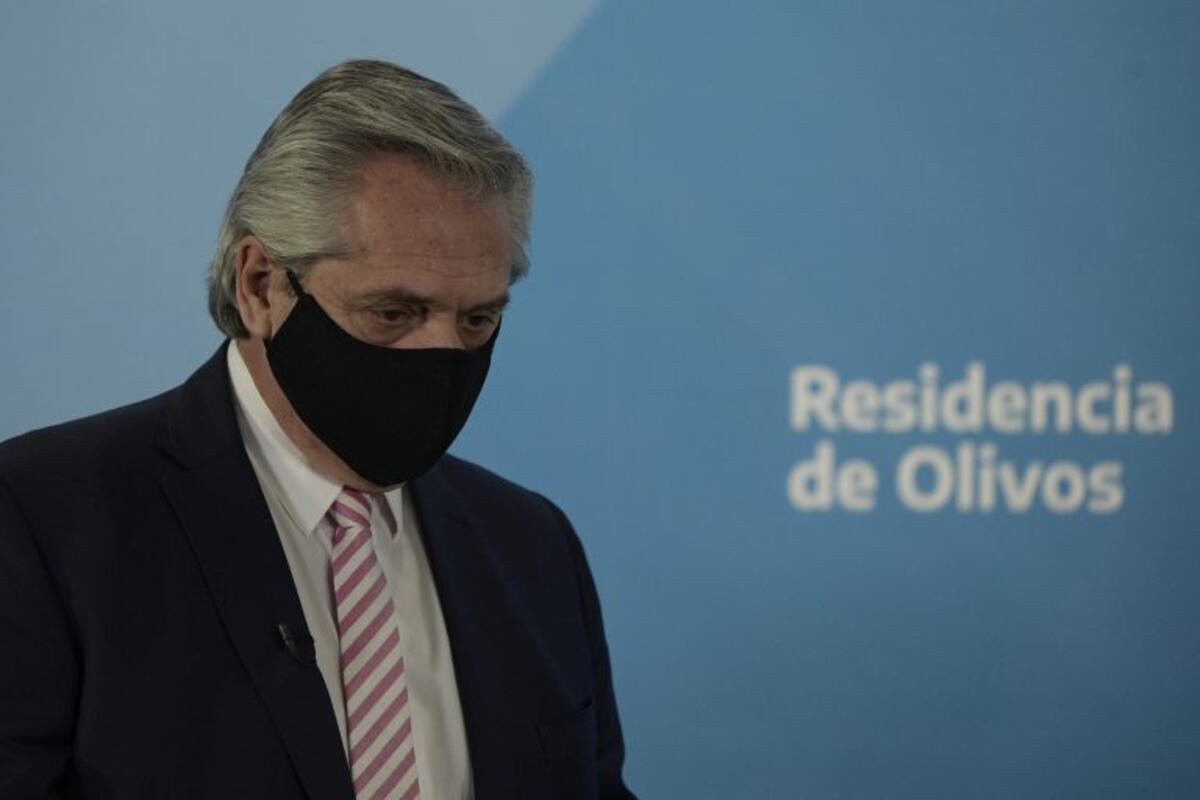 La prohibición para las reuniones familiares seguirá hasta el 30 de agosto