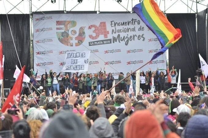 Las mujeres puntanas en el 34º Encuentro Nacional de Mujeres.