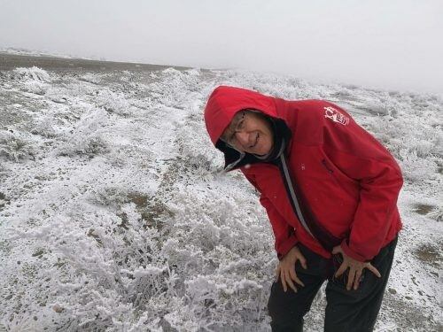 Gioja, como un niño jugando en la nieve.