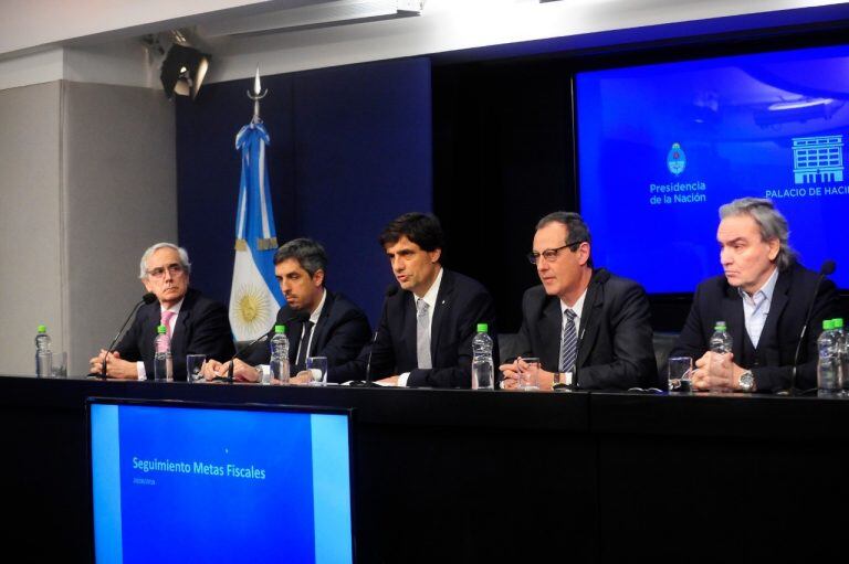 Hernán Lacunza, flamante ministro de Hacienda, presentó a su equipo económico. (Luciano Thierberger)