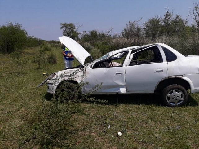 Dos policías retiradas fallecieron en un siniestro vial. (@emergenciasAR)