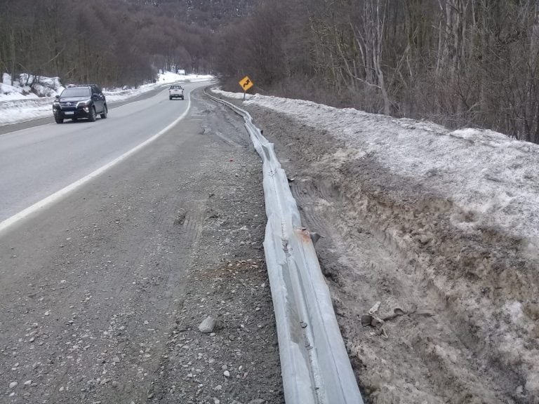 Ruta Nacional Nº 3 kilómetro  3031 despiste de camión, Tierra del Fuego