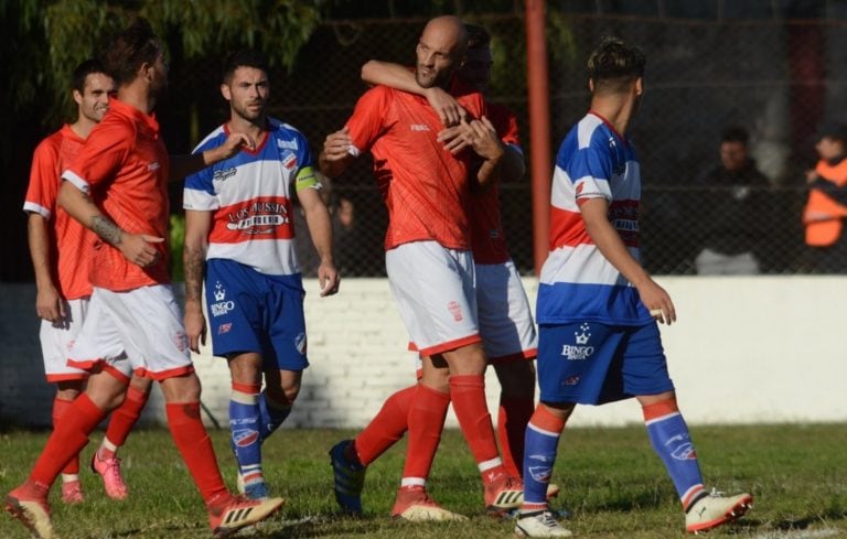 Huracán superó a Rosario. Leandro García hizo el primer gol.