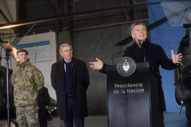 Mauricio Macri durante el anuncio de reconversión de las Fuerzas Armadas