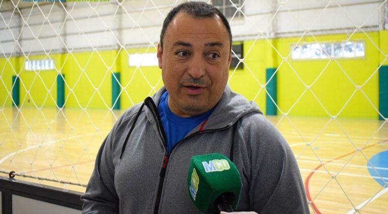 Prof. Pablo Fontana, de la Escuela Municipal de Deportes Adaptados de Caleta Olivia