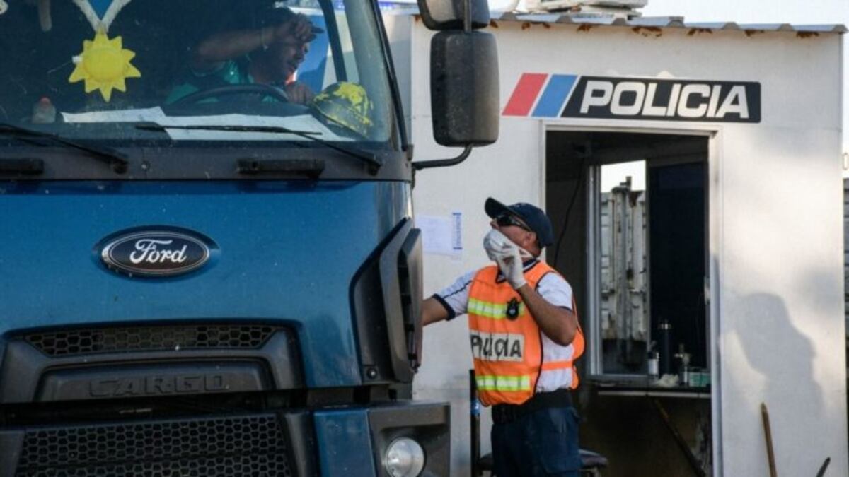 Hubo 45 detenidos el primer fin de semana de confinamiento estricto en San Juan
