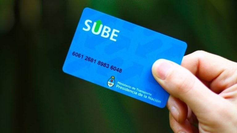 Tarjeta SUBE, indispensable hoy en día para usar el transporte público.(Web).