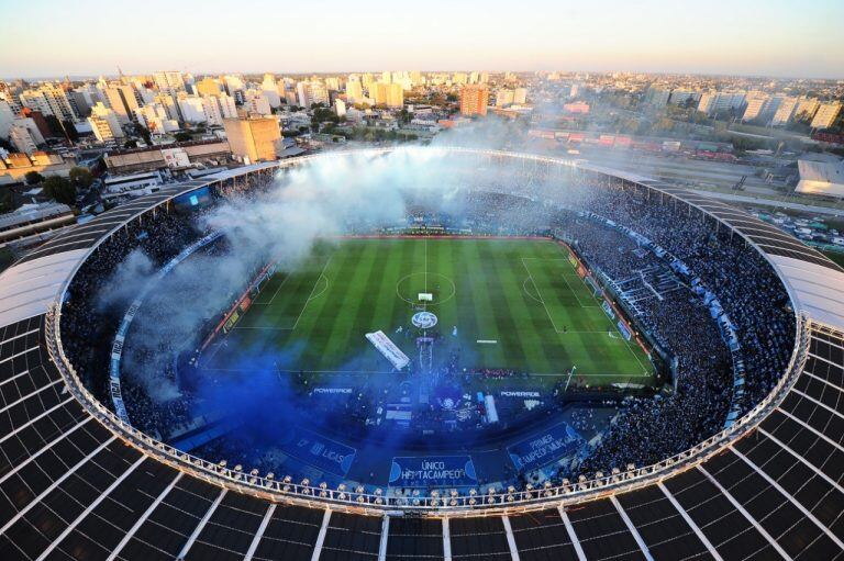 El cilindro de Avellaneda, colmado de sus hinchas. (Foto: Juan Tesone / Germán Adrasti)