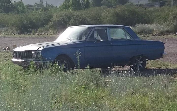 El auto robado en las inmediaciones del Notti.