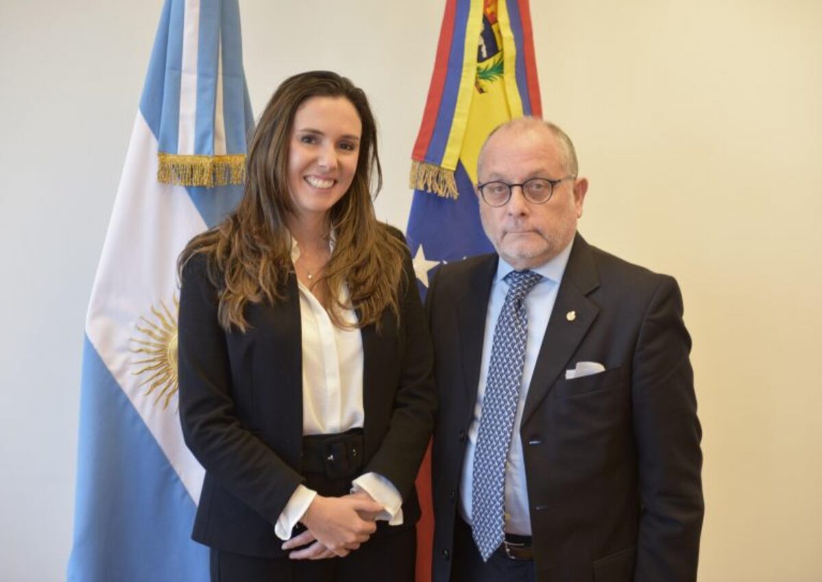Embajadora de Guaidó en la Argentina: "Muy pronto podremos cantar libertad"