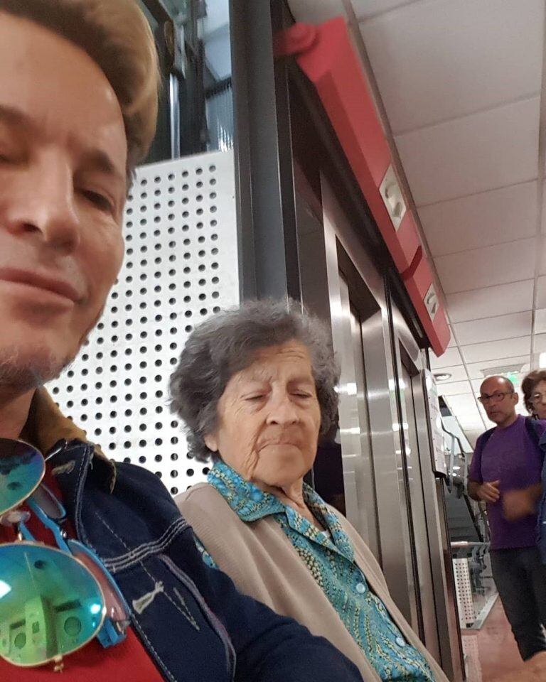 Guido Süller junto a su mamá Nélida (Foto: Instagram/ @guido_suller)