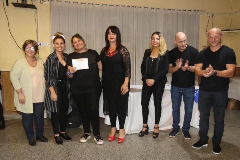 Entrega de certificados de "Lengua de Señas" en Carlos Paz.