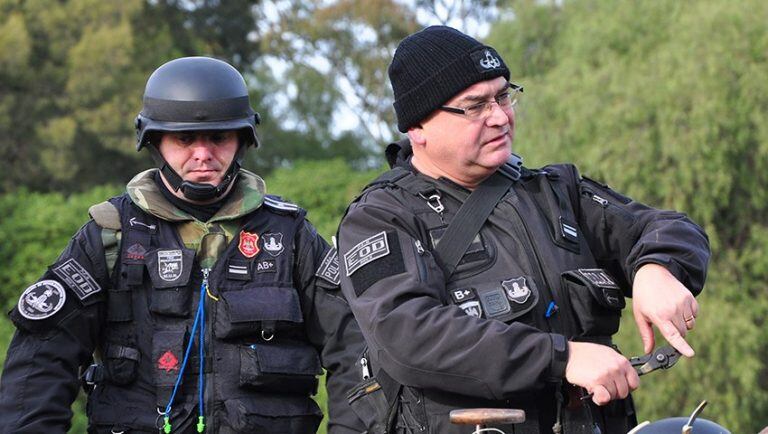 Brigada de Explosivos de la PEN capacitó a policías
(Foto: Gaceta Marinera)