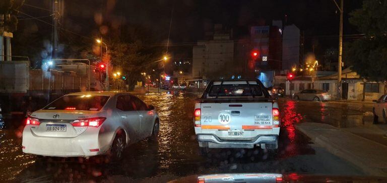 Marejada sobre la Ducós. Foto Marcelo Hirschfeldt