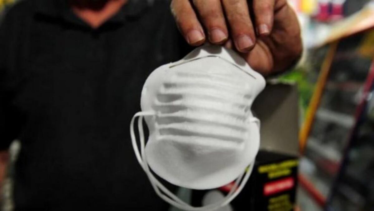Una empresa de Senillosa reparte barbijos de forma gratuita