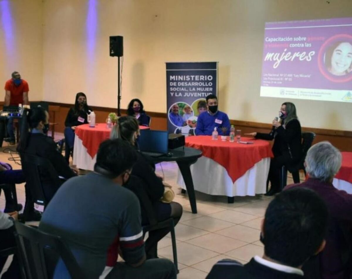 Ley Micaela: empleados estatales de San Pedro, fueron capacitados en violencia de género