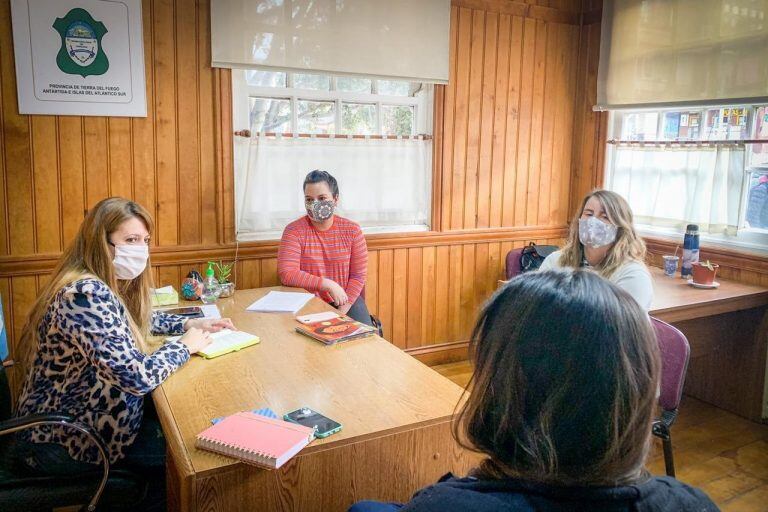 Planificación de exhibición permanente “Pioneras Fueguinas” que será emplazada en el predio del nuevo edificio de la Casa de la Mujer.