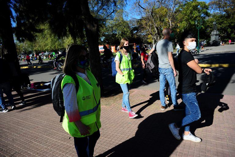 Fuerte operativo de control en parques de la Ciudad por el Día de la Primavera. (Germán García Adrasti)