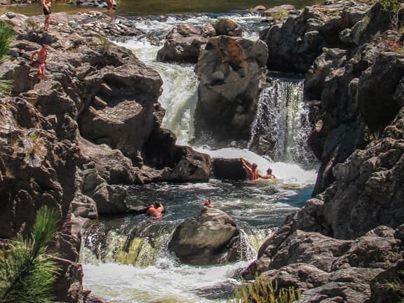 Tres Cascadas, uno de los atractivos de San Miguel de los Ríos.