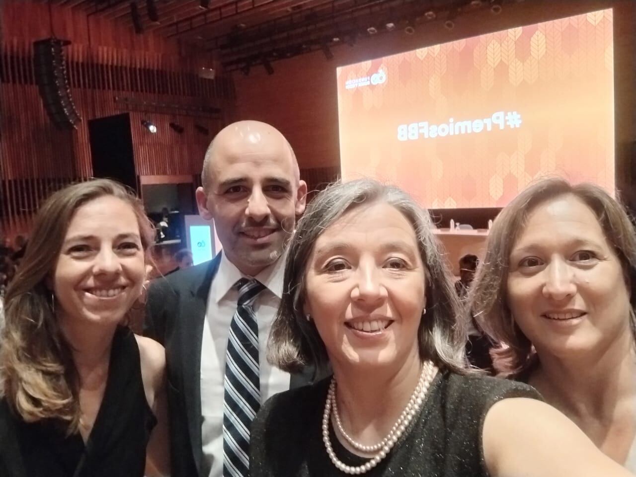 La Escuela Agropecuaria de Tres Arroyos presente en la entrega de premios de la Fundación Bunge y Born