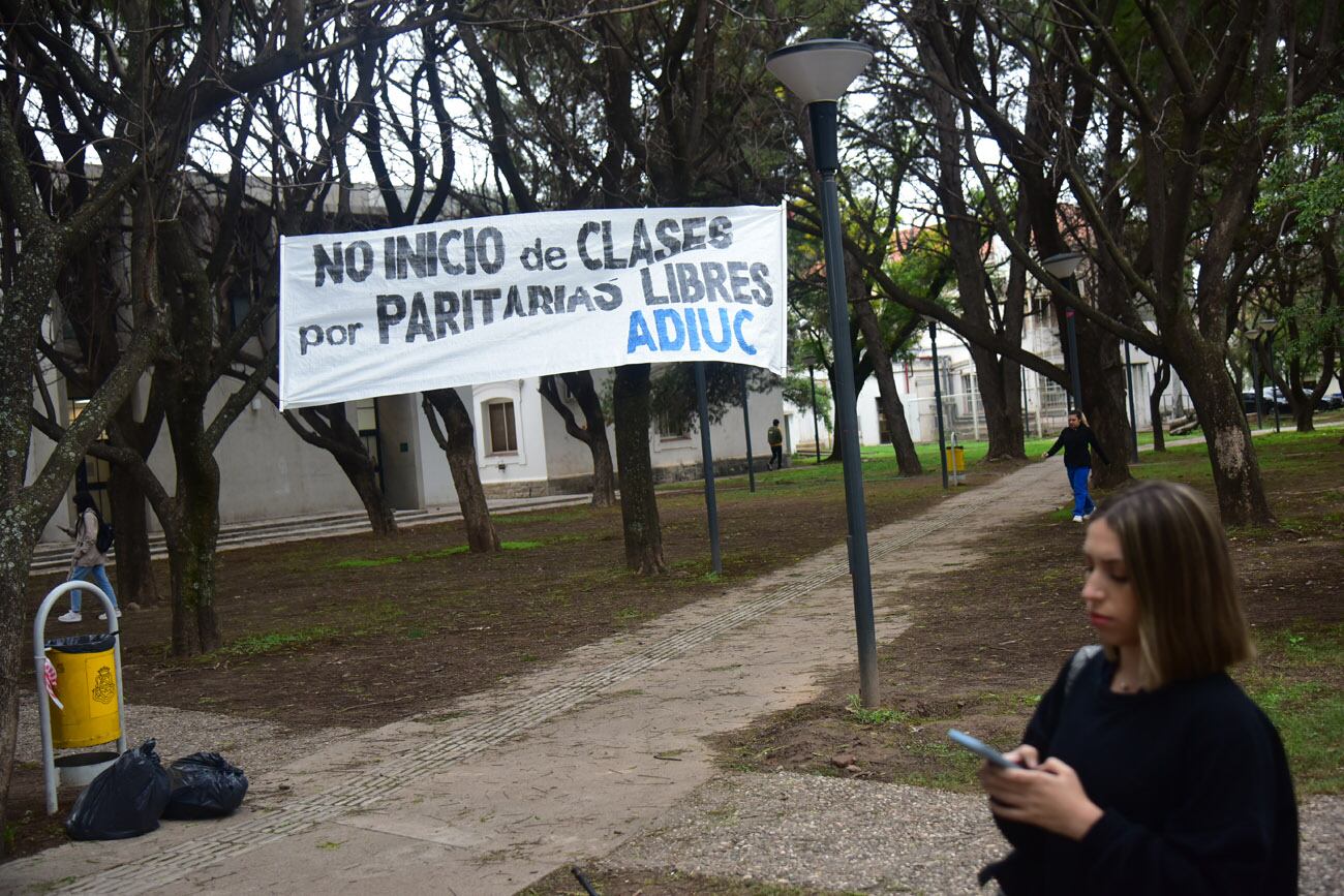 Jornada de paro docente en la Universidad Nacional de Córdoba.  (Pedro Castllo / La Voz)