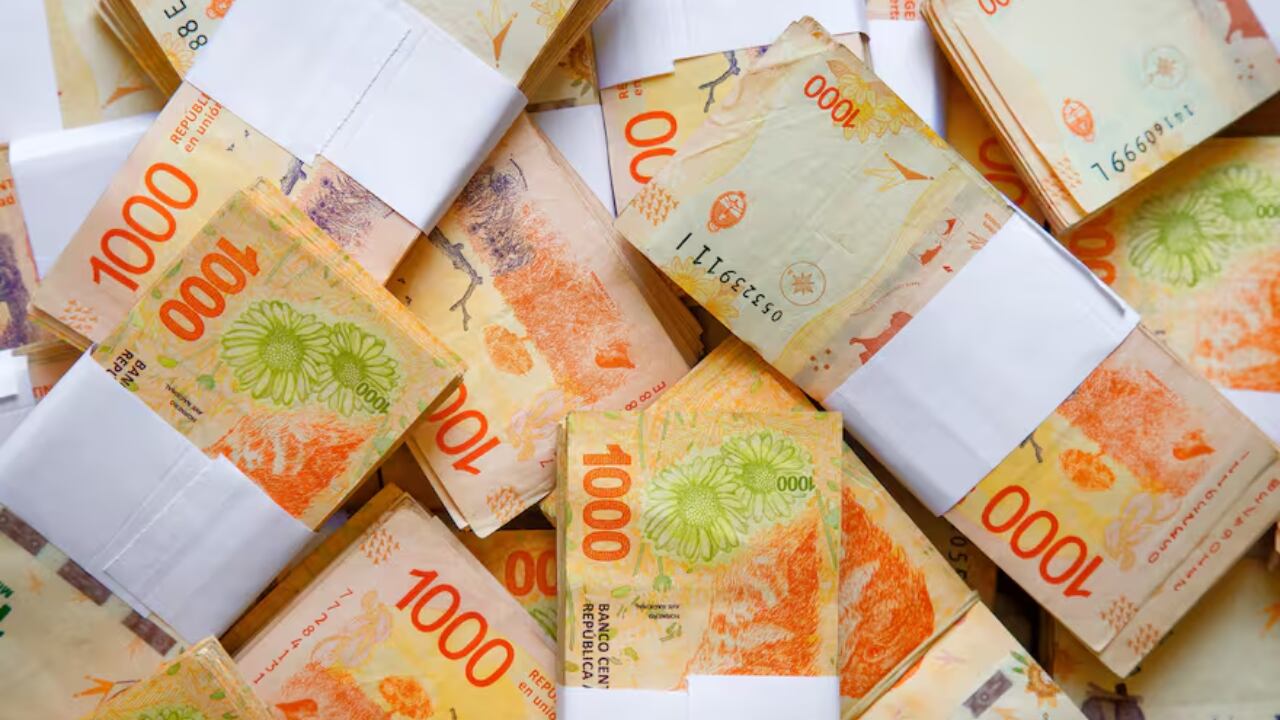 El cumplimiento del pago del aguinaldo está regulado por la Ley de Contrato de Trabajo. Foto: Shutterstock.