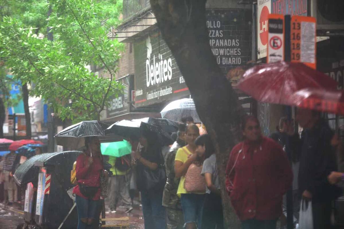 Tiempo en Córdoba: rige doble alerta amarilla para este sábado 25 de febrero
