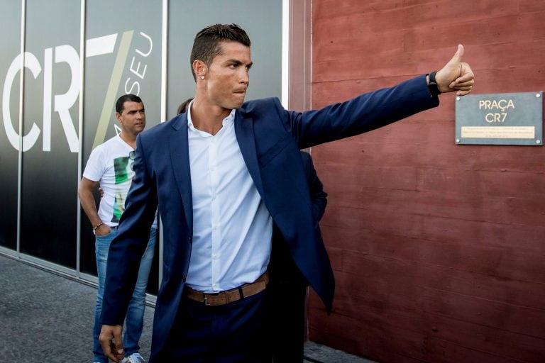 Cristiano Ronaldo ofreció sus hoteles como hospitales temporarios por el coronavirus.