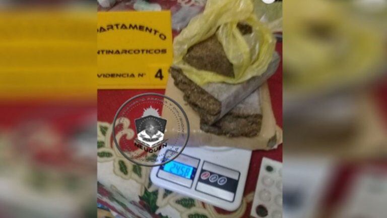 La marihuana estaba en forma de ladrillos (web)