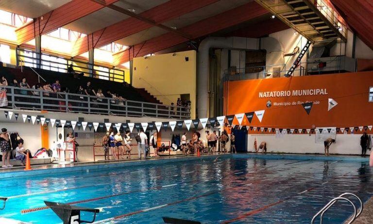 Encuentro de natación en Río Grande