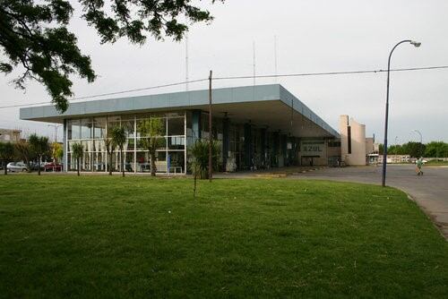 La Terminal de Ómnibus de Azul.