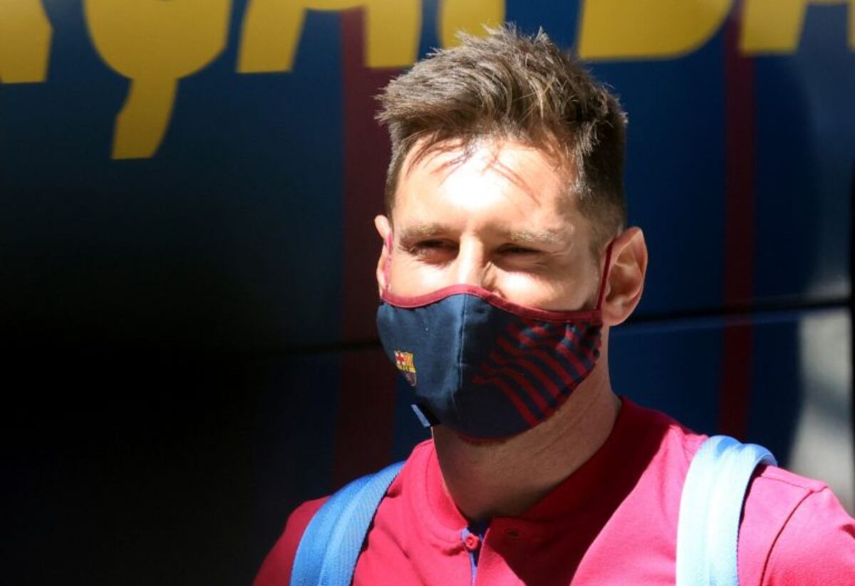 Lionel Messi anunció que sigue en Barcelona: "Jamás iría a juicio contra el club de mi vida"