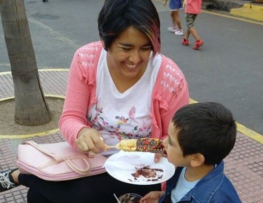 Betsi convivió 15 meses con Benjamín y compartió en las redes cómo fue el momento de desprenderse del niño. (Facebook)