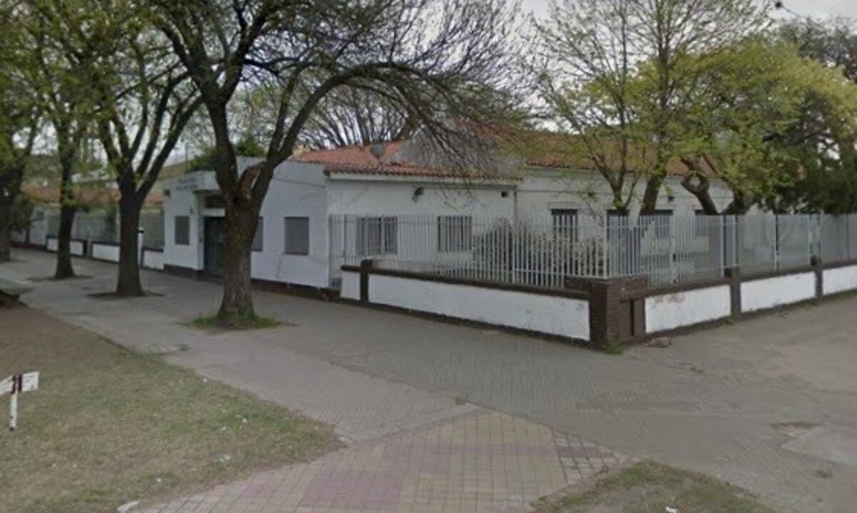 A la escuela primaria de Messi le falta gas y salieron a pedirle ayuda al astro