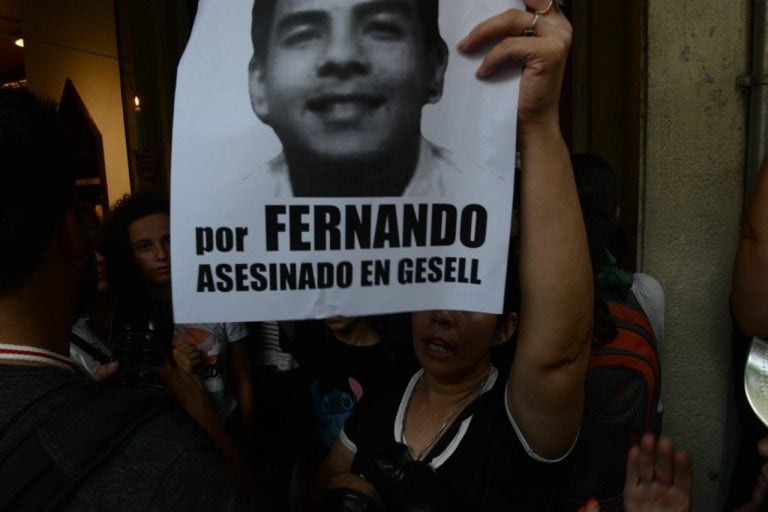 Marcha en silencio por Fernando Báez Sosa en Recoleta. (Foto: Clarín)