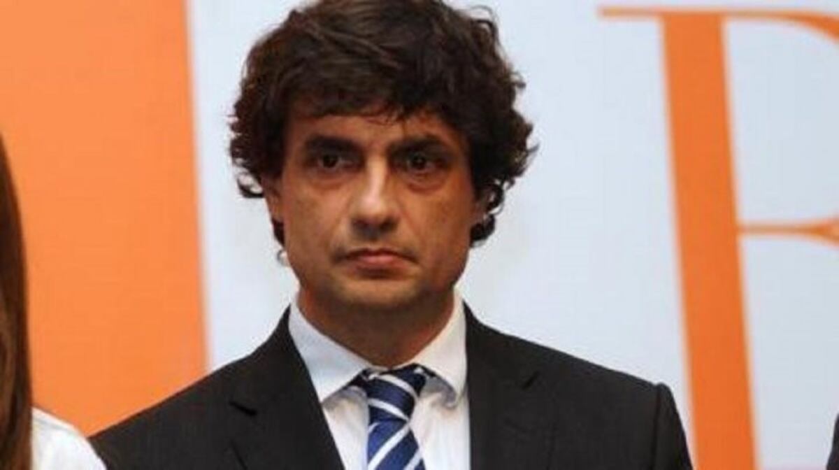 Hernán Lacunza criticó la toma del Ministerio de Economía