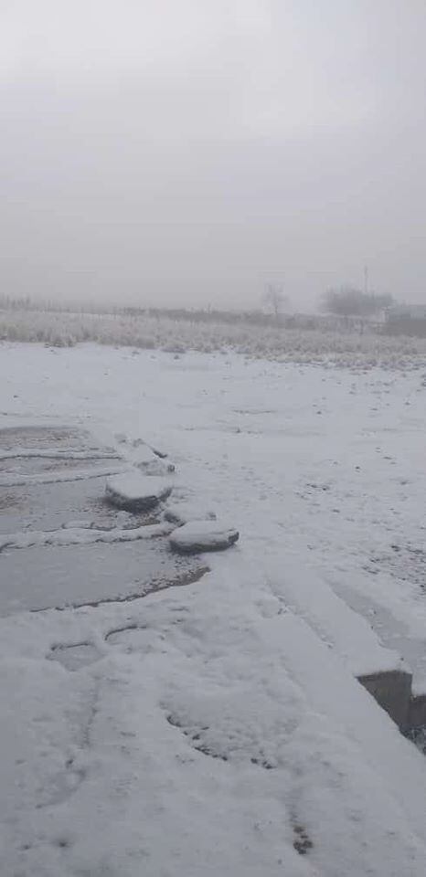 Nieve en los cerros tucumanos.