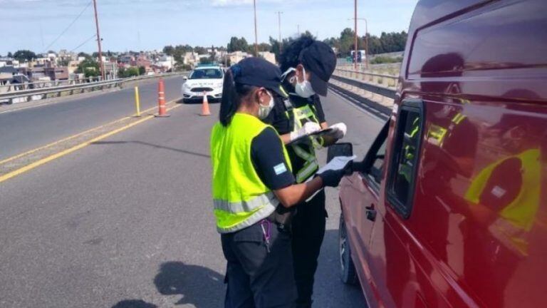 Detenciones en Río Negro (Diario Río Negro).