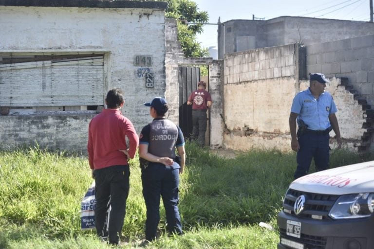 El trágico accidente ocurrió en Villa El Libertador y la víctima fue un vecino que cayó a un pozo negro.