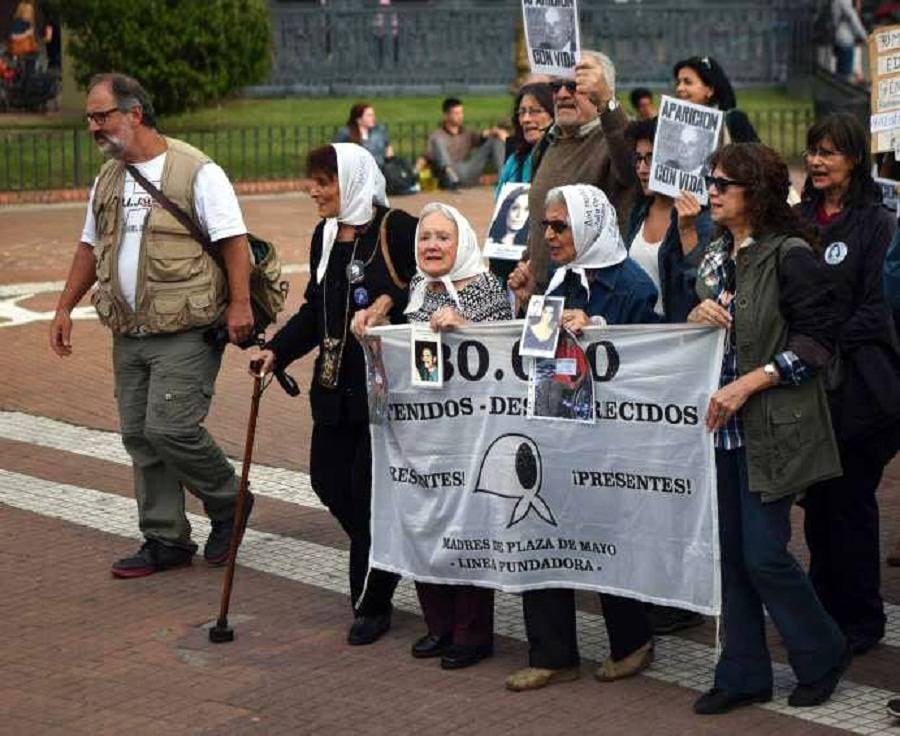 Madres de Plaza de Mayo celebra 44 años de su creación