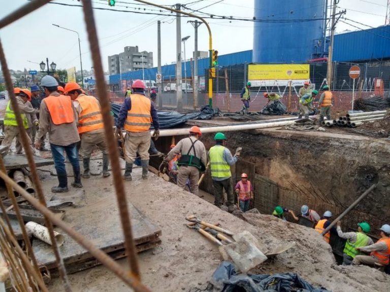 Se cayó parte de la obra del Canal Tineo