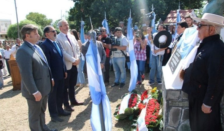 El acto conmemorativo tuvo lugar en el barrio "18 de Noviembre" de San Salvador de Jujuy.