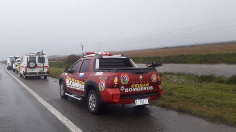 Despiste y vuelco Ceibas
Crédito: Bomberos Ceibas