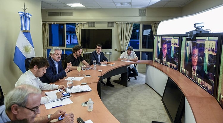 El presidente Alberto Fernández se reunió con los gobernadores y el jefe de Gobierno de la ciudad de Buenos Aires en una videoconferencia por la epidemia de coronavirus.