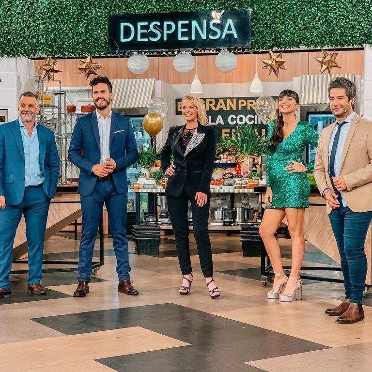 De izq. a der.: Christian Petersen, Juan Marconi, Carina Zampini, Felicitas Pizarro y Mauricio Asta (Foto:Instagram)