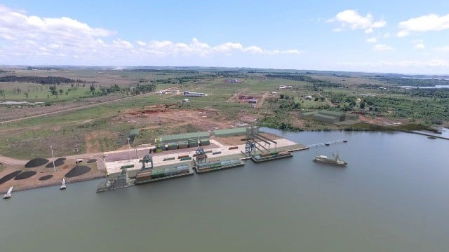 La base está. Instalaciones del Puerto de Posadas, junto al Parque Industrial de Misiones.