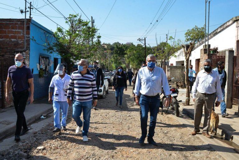 El gobernador Morales encabezó este sábado un operativo de testeo en San Pedro de Jujuy.