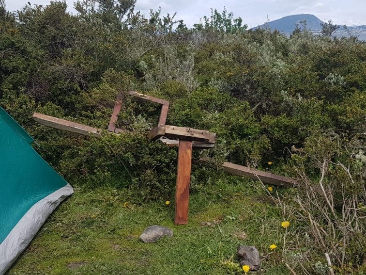 Destrozos en Playa Larga.